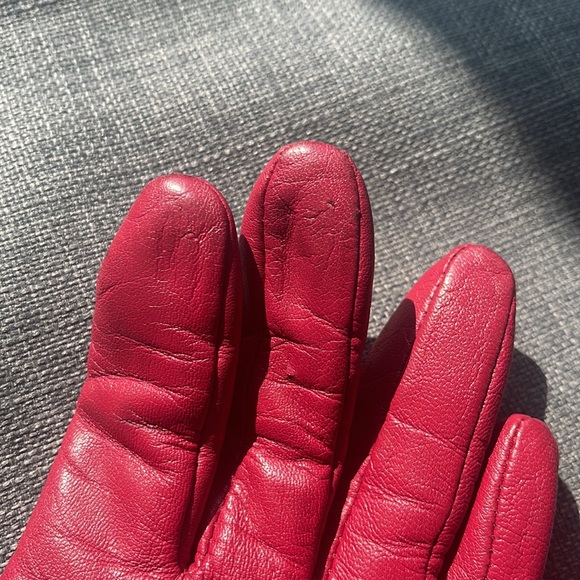 Lord & Taylor genuine leather gloves with faux fur inside Red - Picture 4 of 6